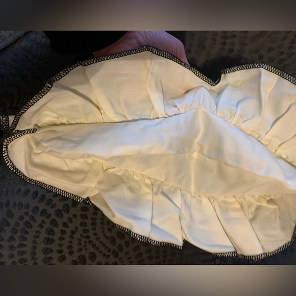 Spring Traditions Ruffle Bag, New w/o Packaging, 3- Tiered Ruffled Handbag - Picture 6 of 10